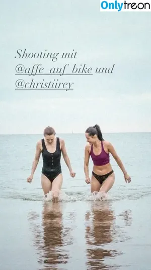 Affe auf Bike / affe_auf_bike nude photo #0456