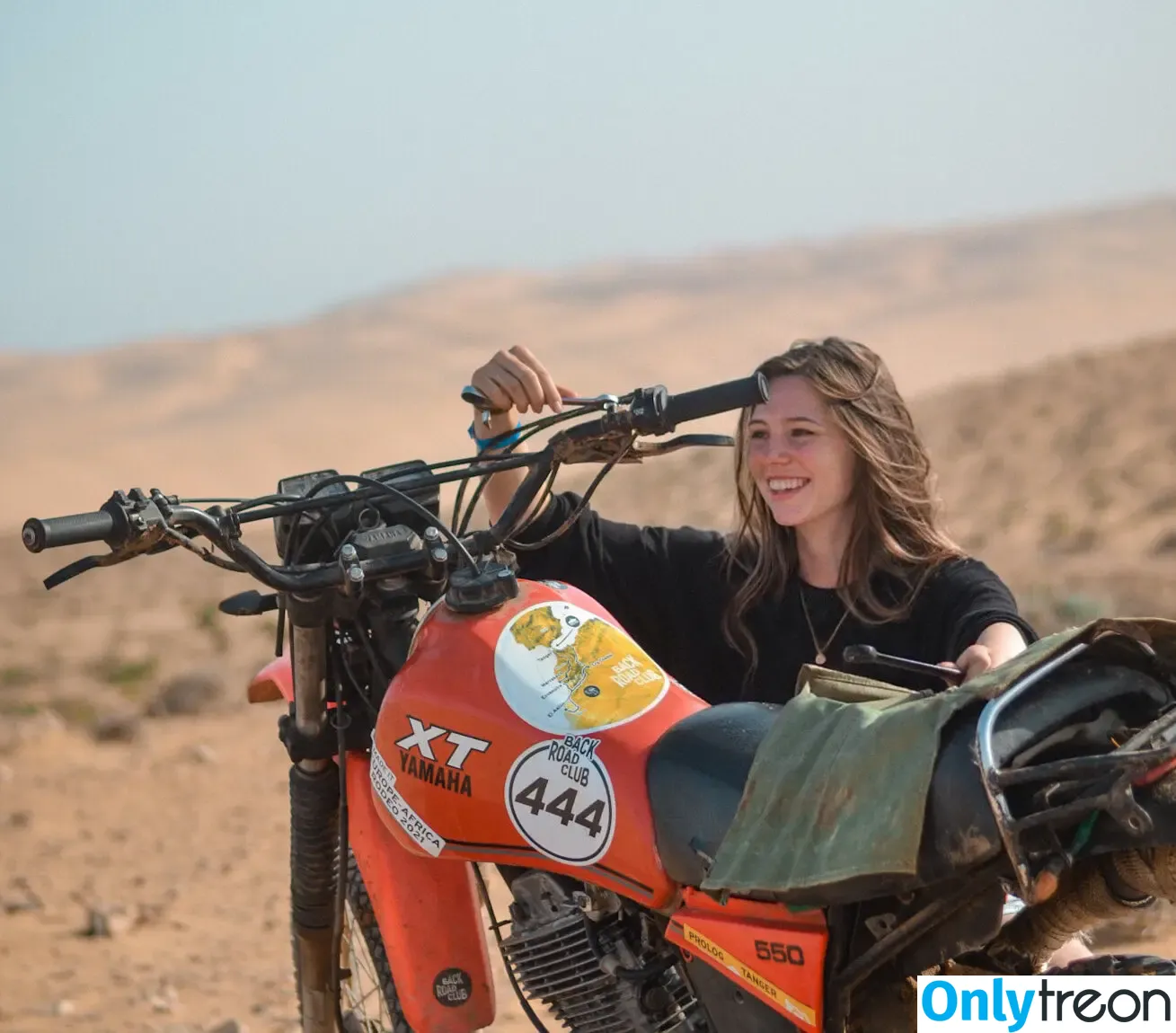 Affe auf Bike nude photo #0547 (affe_auf_bike)