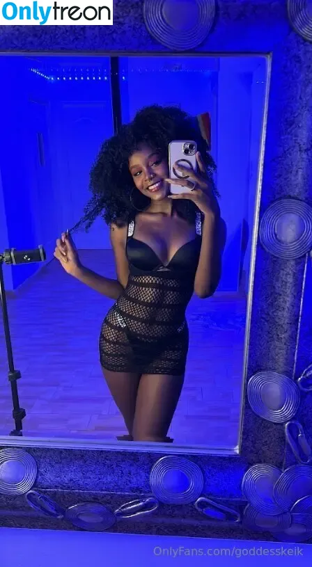 afrokeik голая photo #0042 (afrokingtheartist)