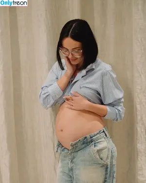 Agathe Auproux / agatheauproux nude photo #0387