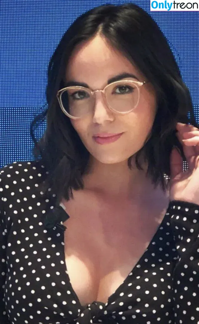 Agathe Auproux голая photo #0006 (agatheauproux)