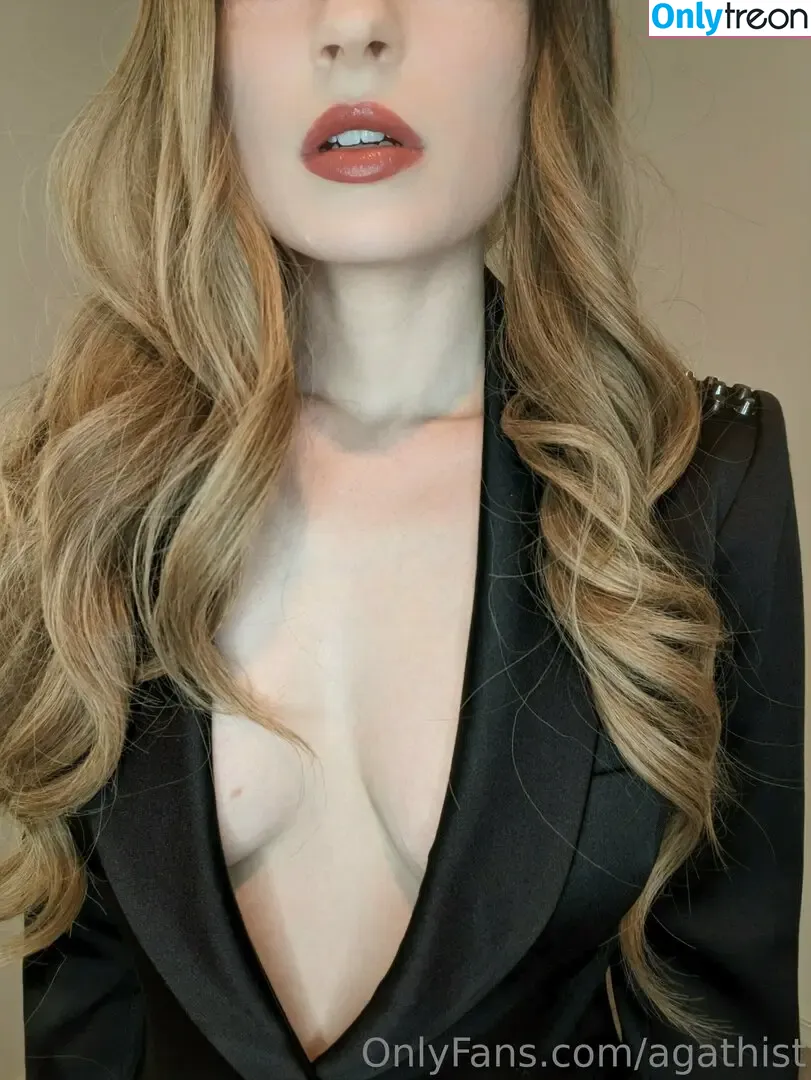 agathist nude photo #0054 (agathist__)
