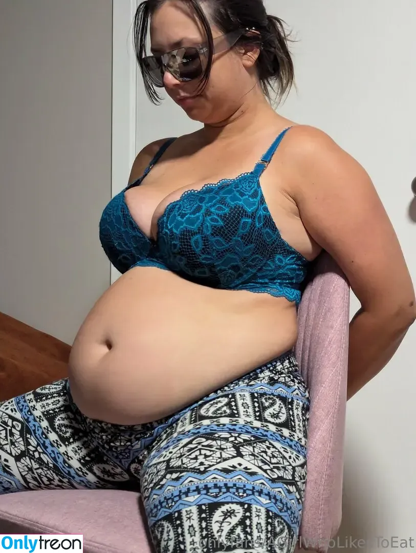 agirlwholikestoeat nude photo #0636 (toofattofitin)