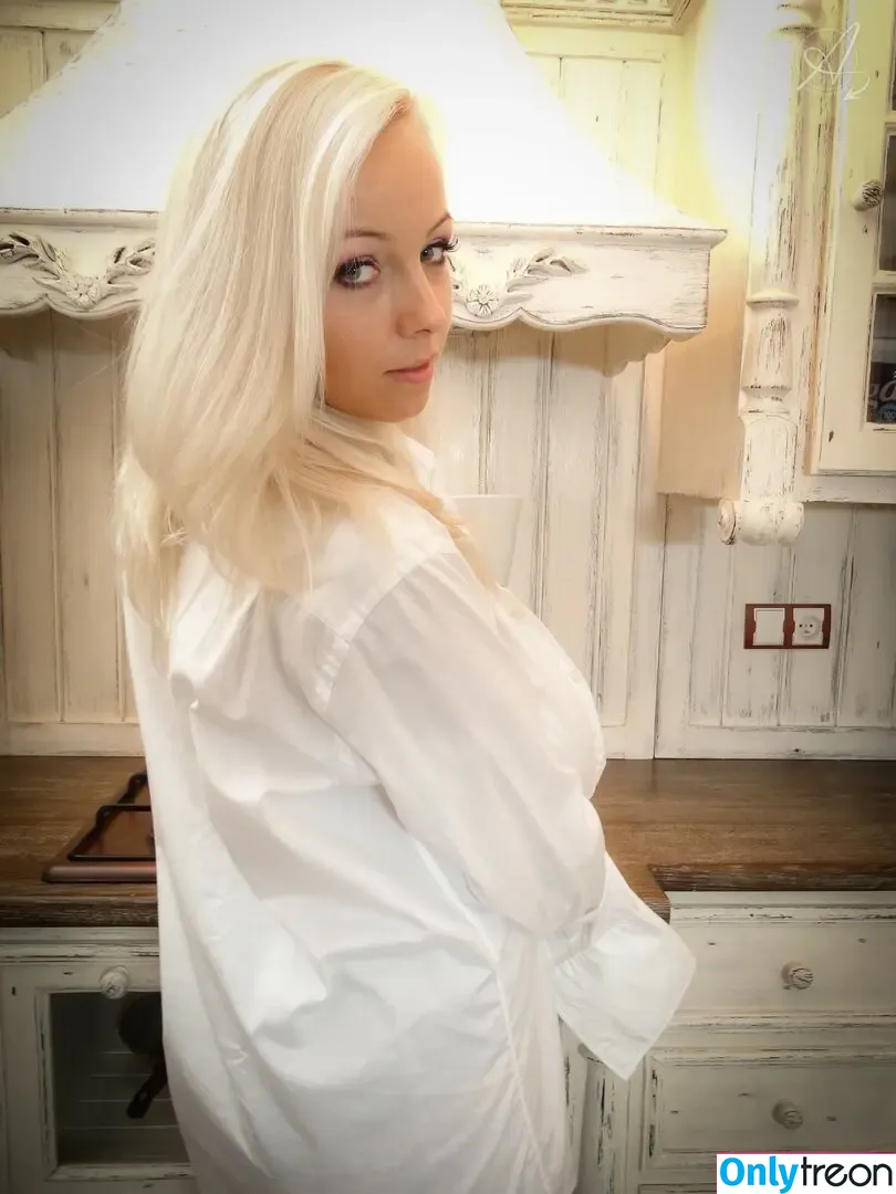 Agnetis Miracle голая photo #0726 (Duana / agnetismiracle / agnetismiracle_backup2)