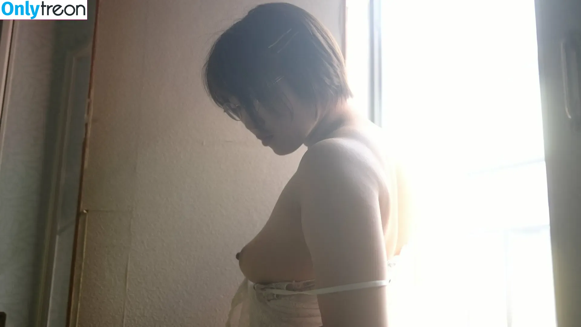 ai_mine216 nude photo #0002 (峯 愛)