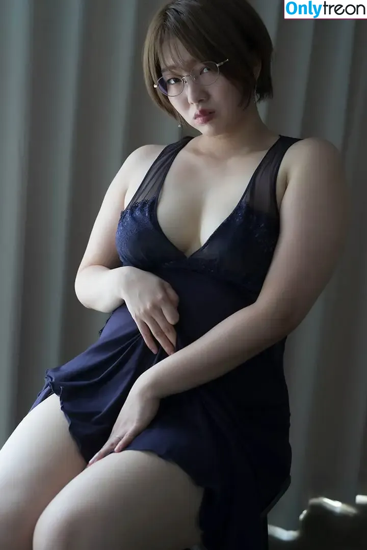 ai_mine216 nude photo #0033 (峯 愛)