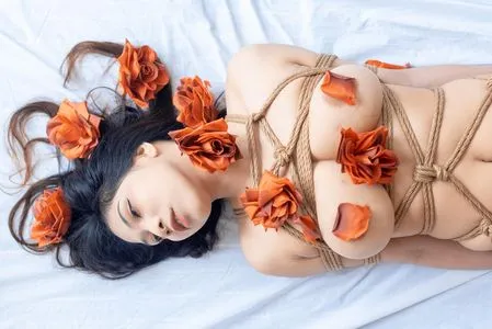 Ai Natsumi / aisthethicc / yaomami.17 фото голая #0016
