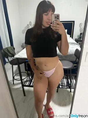 ailu.perez.ufc / ailinperezufc nude photo #0323