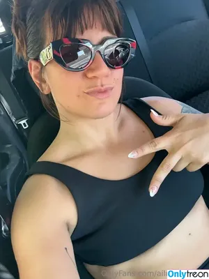 ailu.perez.ufc / ailinperezufc nude photo #0324