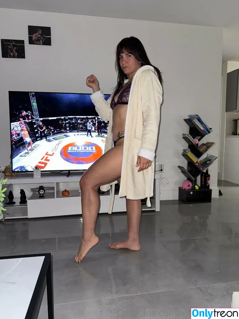 ailu.perez.ufc nude photo #0239 (ailinperezufc)