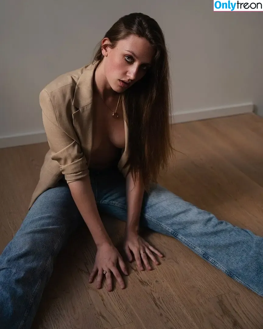 Aimée Pienschke nude photo #0072 (aimee_pienschke / collection)