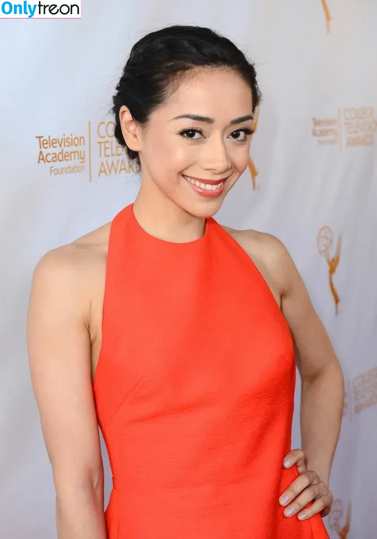 Aimee Garcia голая photo #0002 (aimeegarcia4realz / iamyanetgarcia)