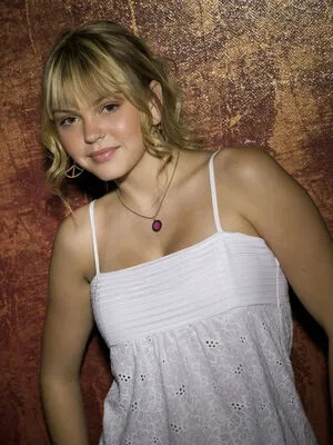 Aimee Richelle Teegarden / aimeeteegarden фото голая #0039