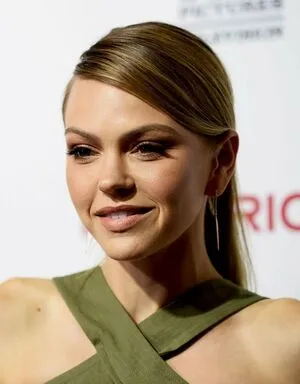 Aimee Richelle Teegarden / aimeeteegarden фото голая #0067