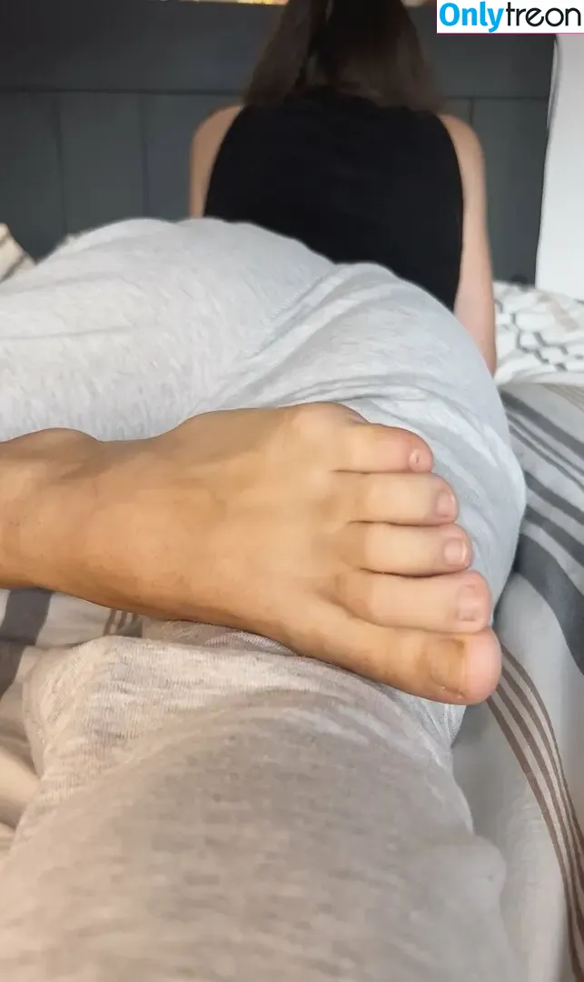 aimeefeetxx nude photo #0102 (aimeefaith_)