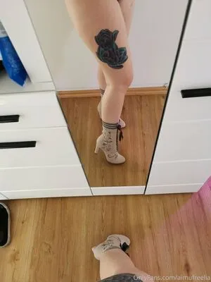  nude photo #0002