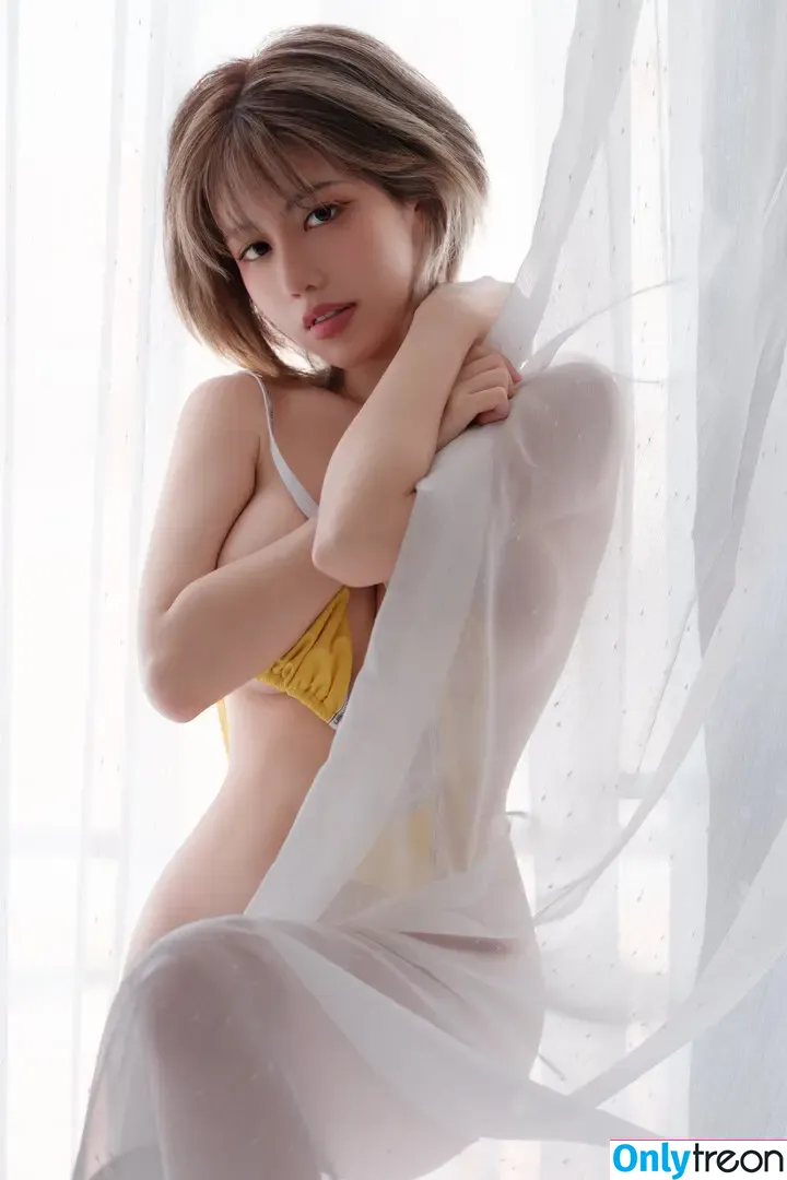 Ain Nguyen голая photo #0884 (ainnguyen / i_aint_nguyen / iaintnguyen)