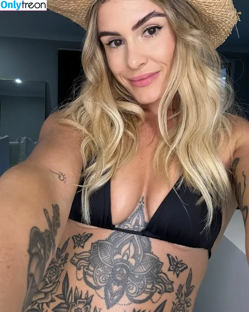 Ainslie Gardiner nude photo #0029 (ainnnnnsgg / ainsliegardiner / u174567403)