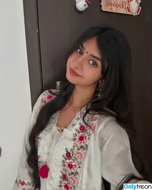 Aishwarya Harishankar / aishwaryaharishankar nude photo #0121