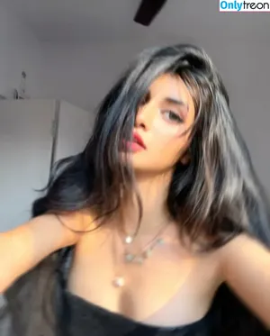 Aishwarya Harishankar / aishwaryaharishankar nude photo #0139