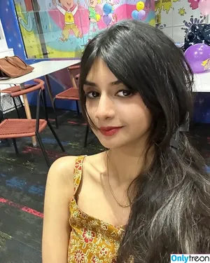 Aishwarya Harishankar / aishwaryaharishankar nude photo #0146