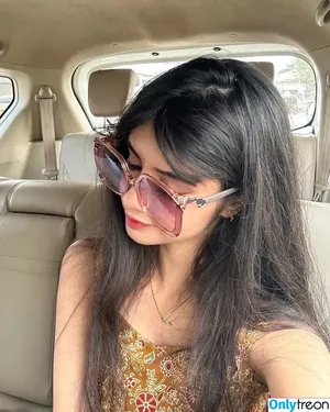 Aishwarya Harishankar / aishwaryaharishankar nude photo #0148