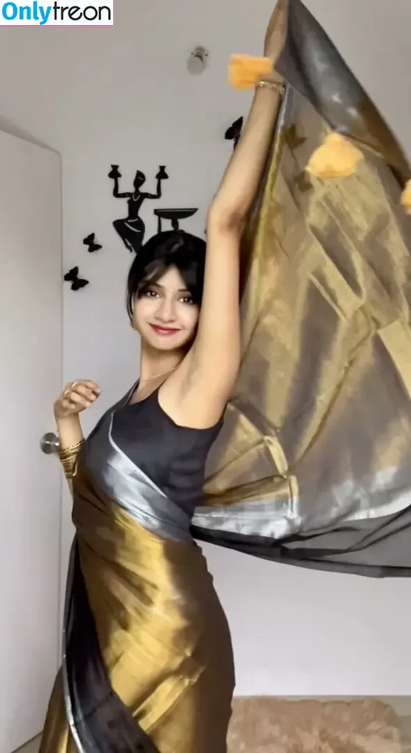 Aishwarya Harishankar nude photo #0011 (aishwaryaharishankar)
