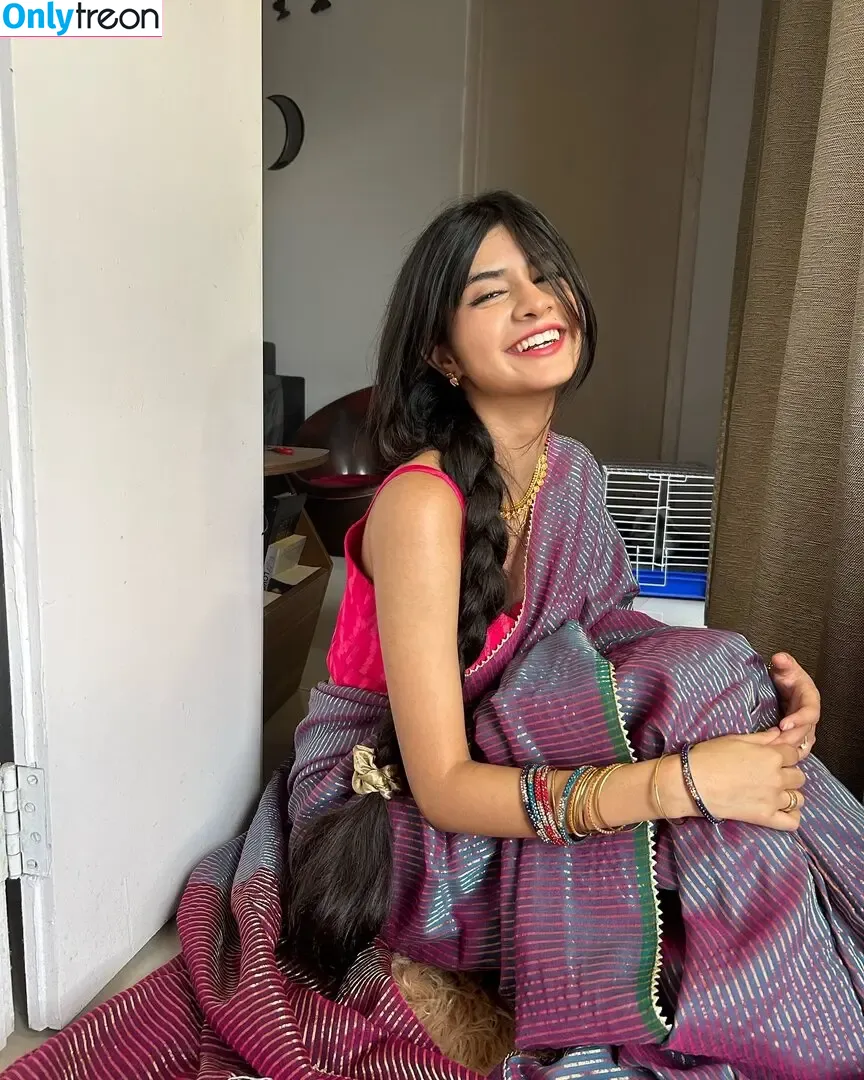 Aishwarya Harishankar nude photo #0114 (aishwaryaharishankar)