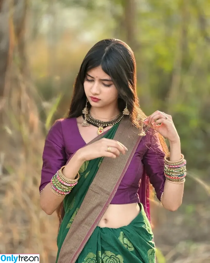 Aishwarya Harishankar nude photo #0129 (aishwaryaharishankar)