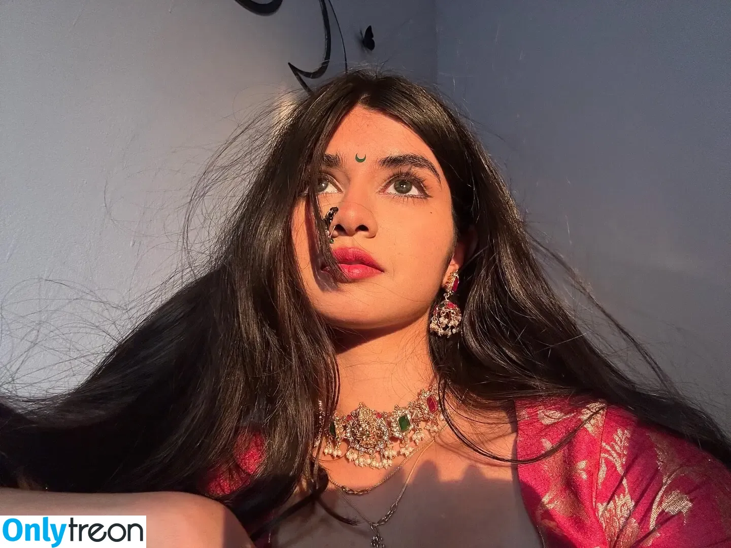 Aishwarya Harishankar nude photo #0134 (aishwaryaharishankar)