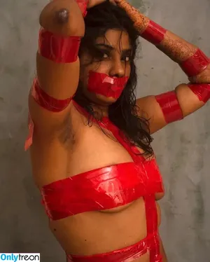 Aishwarya Vadivu / call_me_black_forest_aishu_143 nude photo #0015