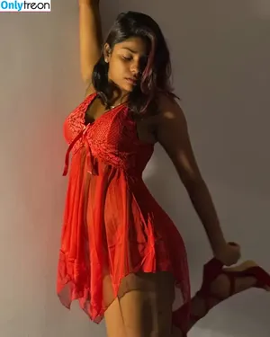 Aishwarya Vadivu / call_me_black_forest_aishu_143 фото голая #0026