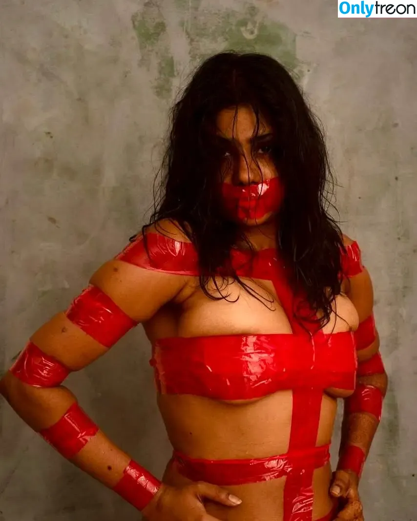 Aishwarya Vadivu nude photo #0002 (call_me_black_forest_aishu_143)