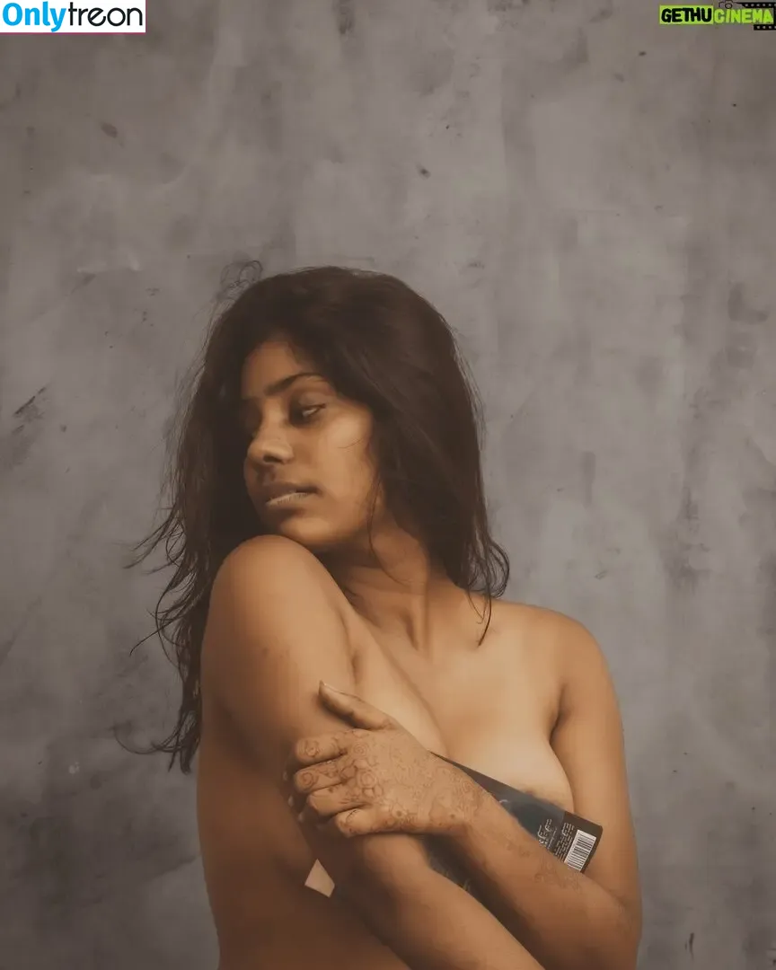 Aishwarya Vadivu голая photo #0055 (call_me_black_forest_aishu_143)