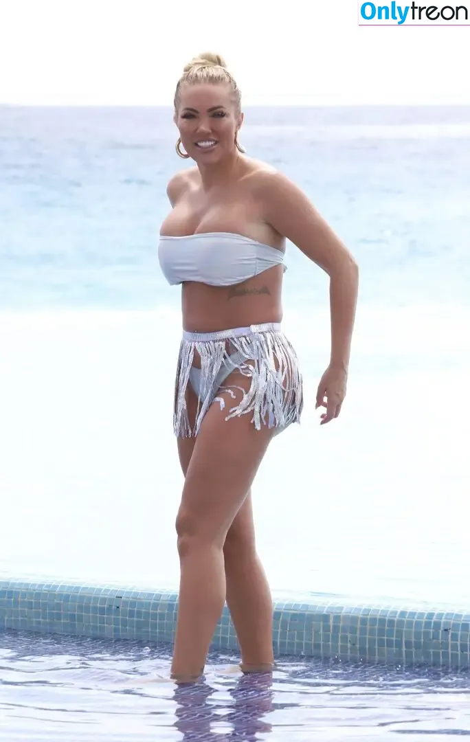 Aisleyne Horgan-Wallace nude photo #0574 (aisleyne1)