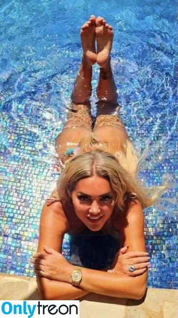 Aisleyne Horgan-Wallace nude photo #0746 (aisleyne1)