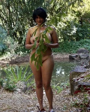 Aiysha Saagar / Actress / Indian Singer / Pornstar / aiyshasaagar / theaiyshasaagar nude photo #0125