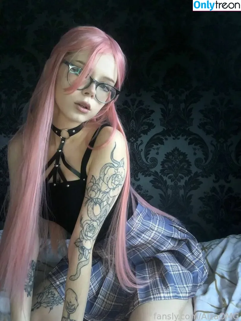AizaOMG nude photo #0022 (AizaOMG)