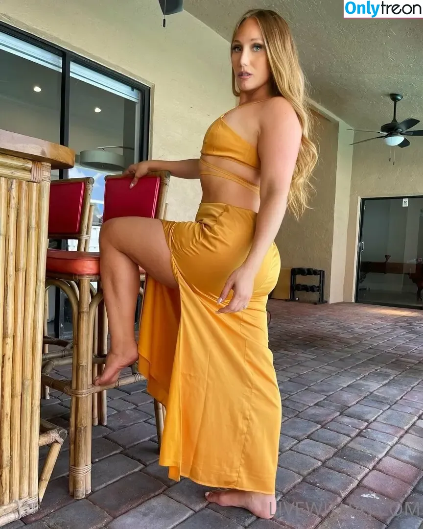 AJ Applegate nude photo #1954 (AJsApplebooty / ajapplegatelive / ajapplegatevip / realajapplegate)