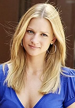 AJ Cook / Andrea Joy Cook / ajcook / ajcookofficial фото голая #0032