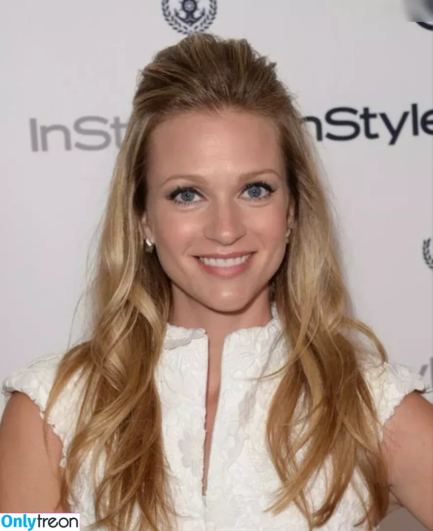 AJ Cook голая photo #0034 (Andrea Joy Cook / ajcook / ajcookofficial)