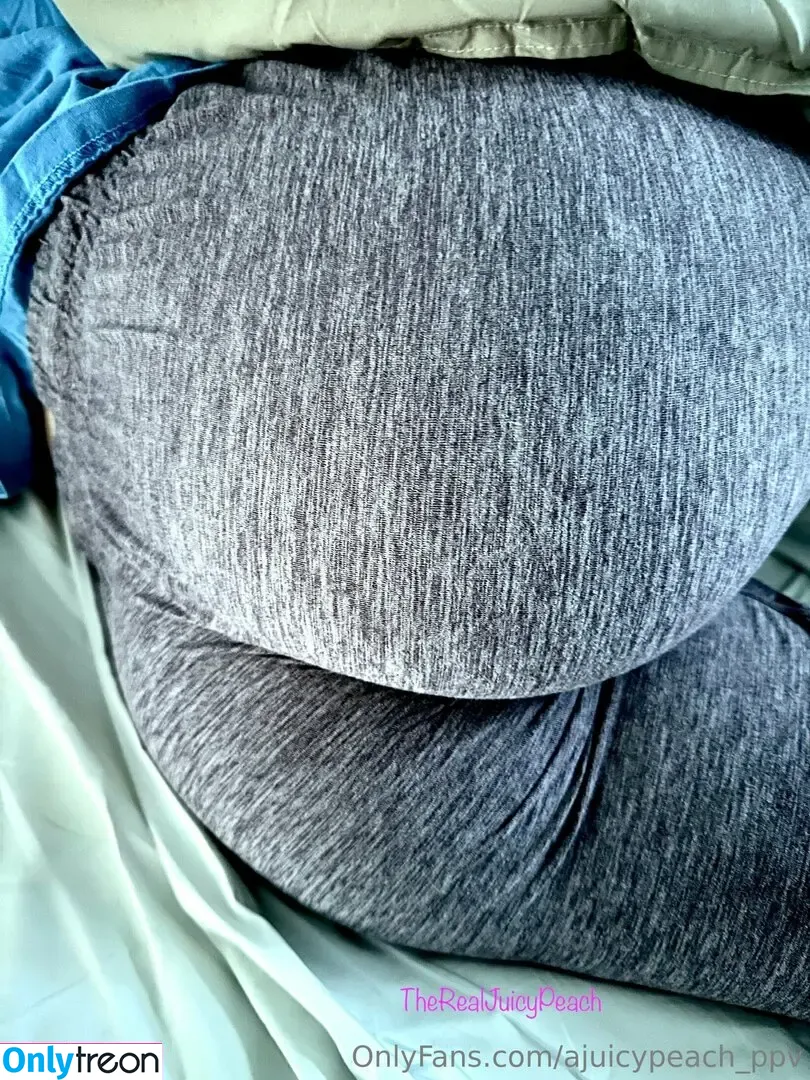 ajuicypeach_ppv nude photo #0040 (justpeachyplays)