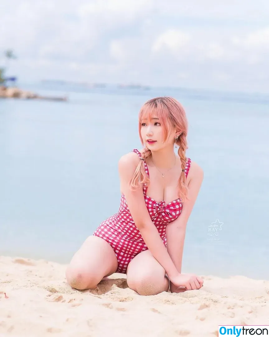Akaei Ray nude photo #0023 (akaei_ray / akaeiray)