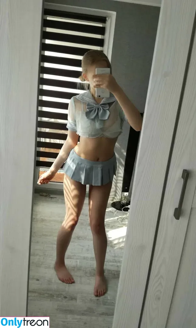 Akariia Cosplay nude photo #0208 (akariia_cosplay)