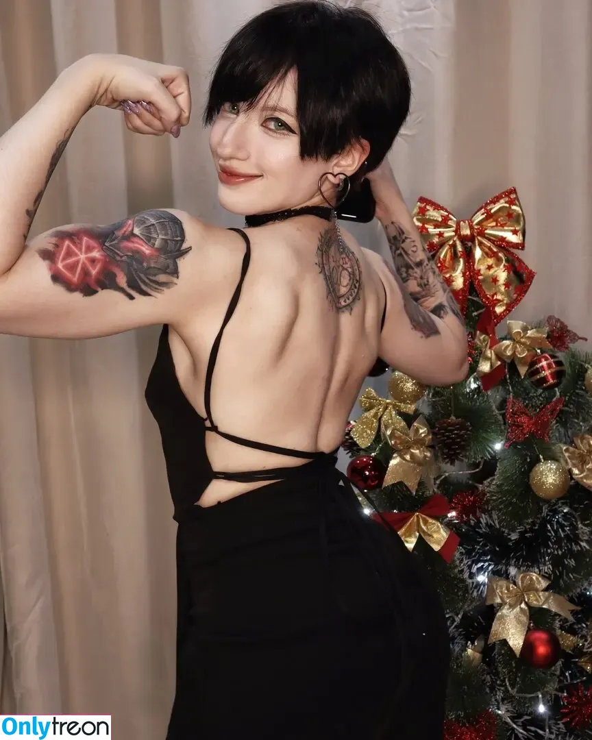 Akemy Sama голая photo #0817 (akemi101xoxo / akemy.sama)