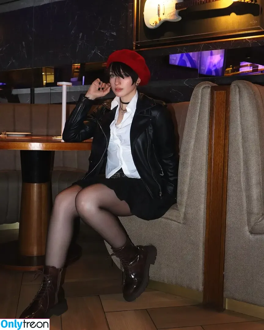Akemy Sama nude photo #1031 (akemi101xoxo / akemy.sama)