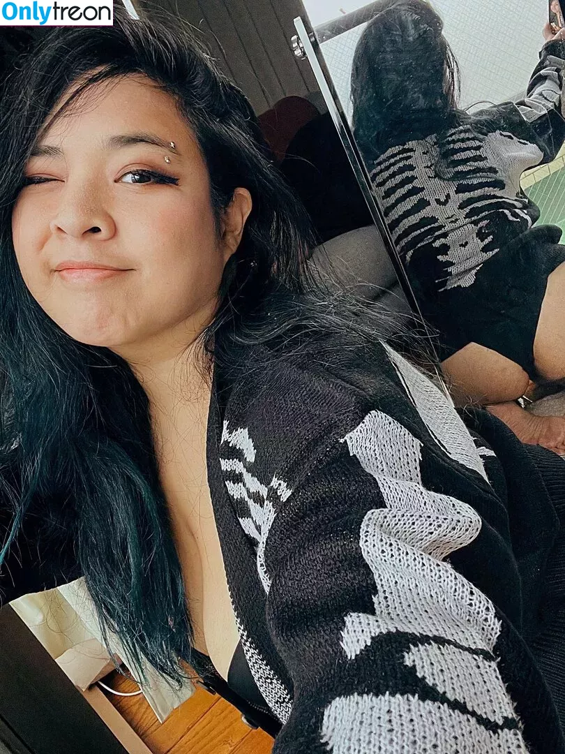 Akidearest nude photo #0079 (cutelilkitten)