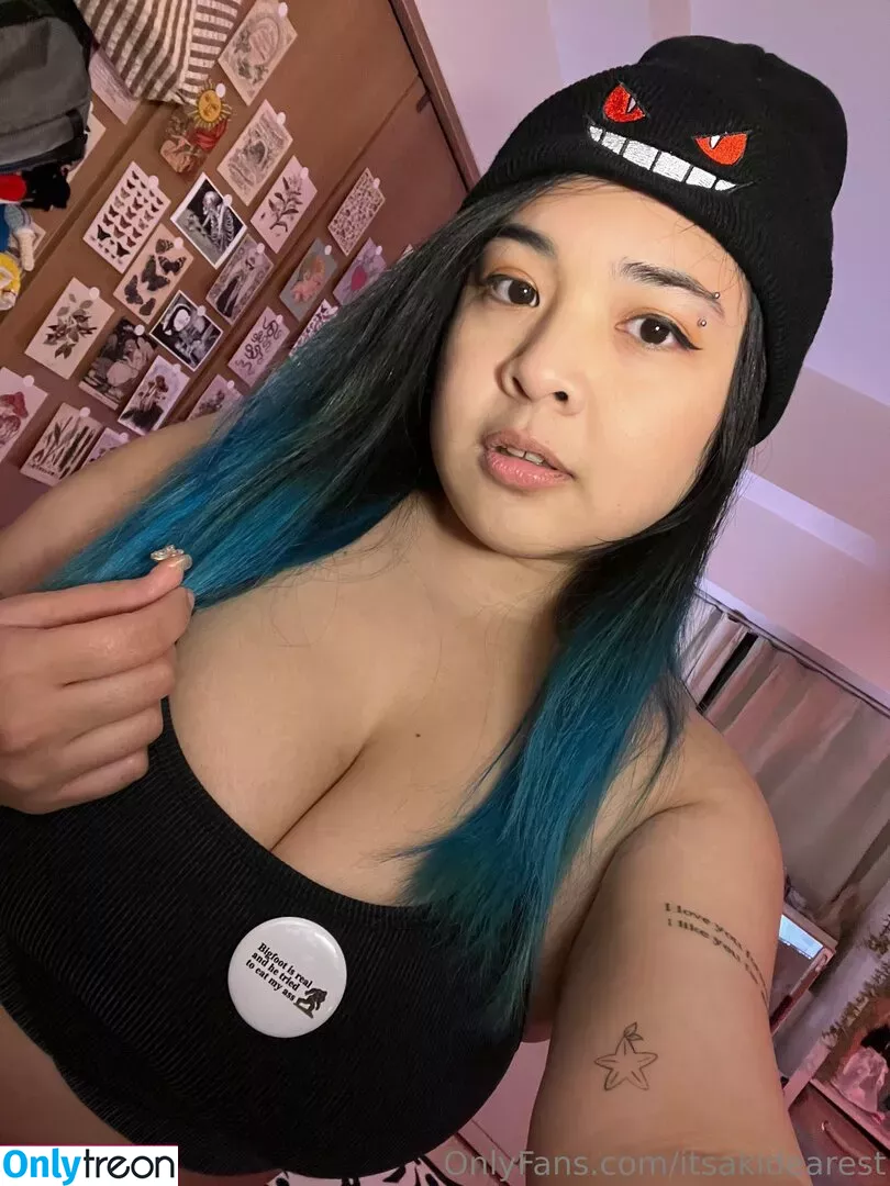 Akidearest nude photo #0105 (cutelilkitten)