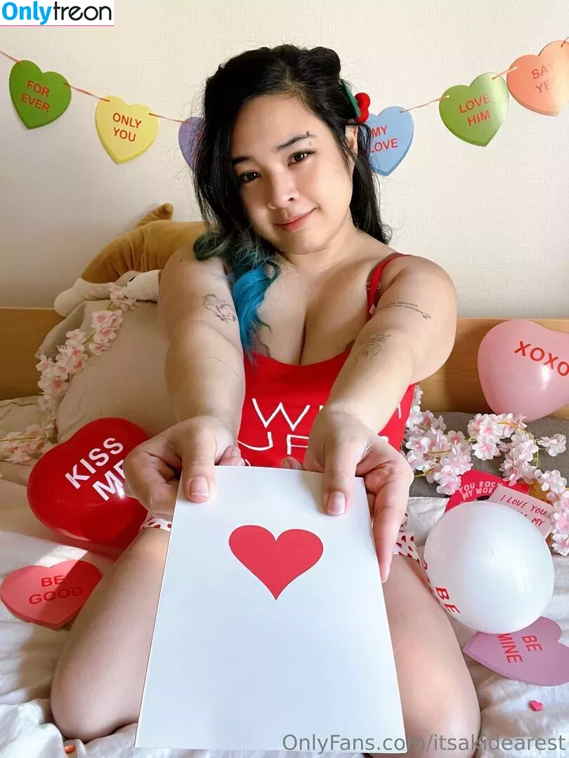 Akidearest nude photo #0120 (cutelilkitten)