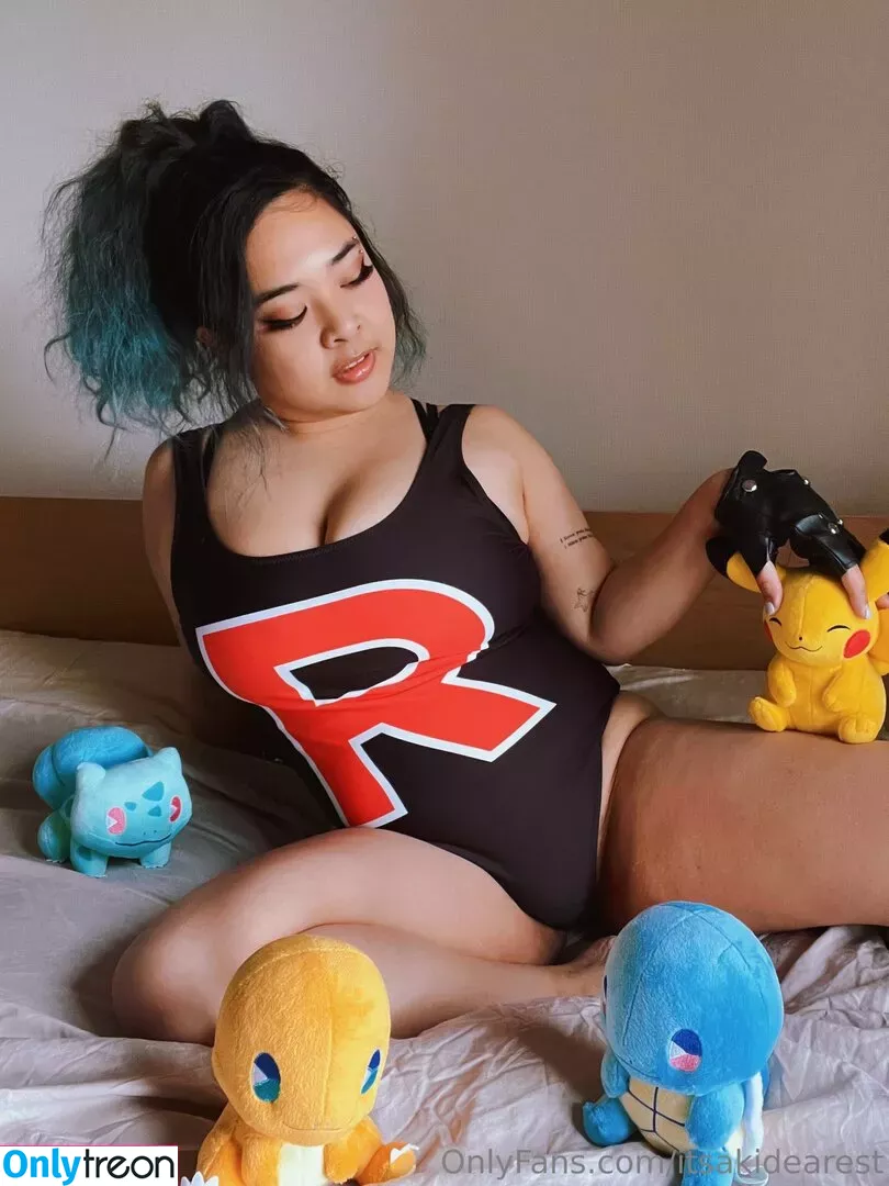 Akidearest nude photo #0171 (cutelilkitten)